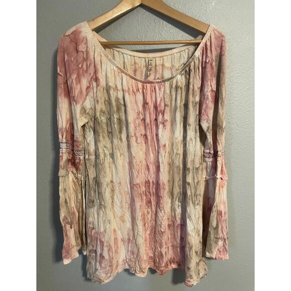 XCVI Tops - XCVI Shirt Womens XL Pink Tie Dye Crinkle Boho Peasant Long Sleeve Made USA